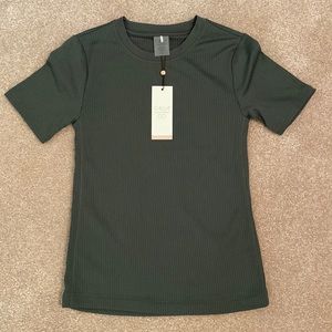 NWT Calia top